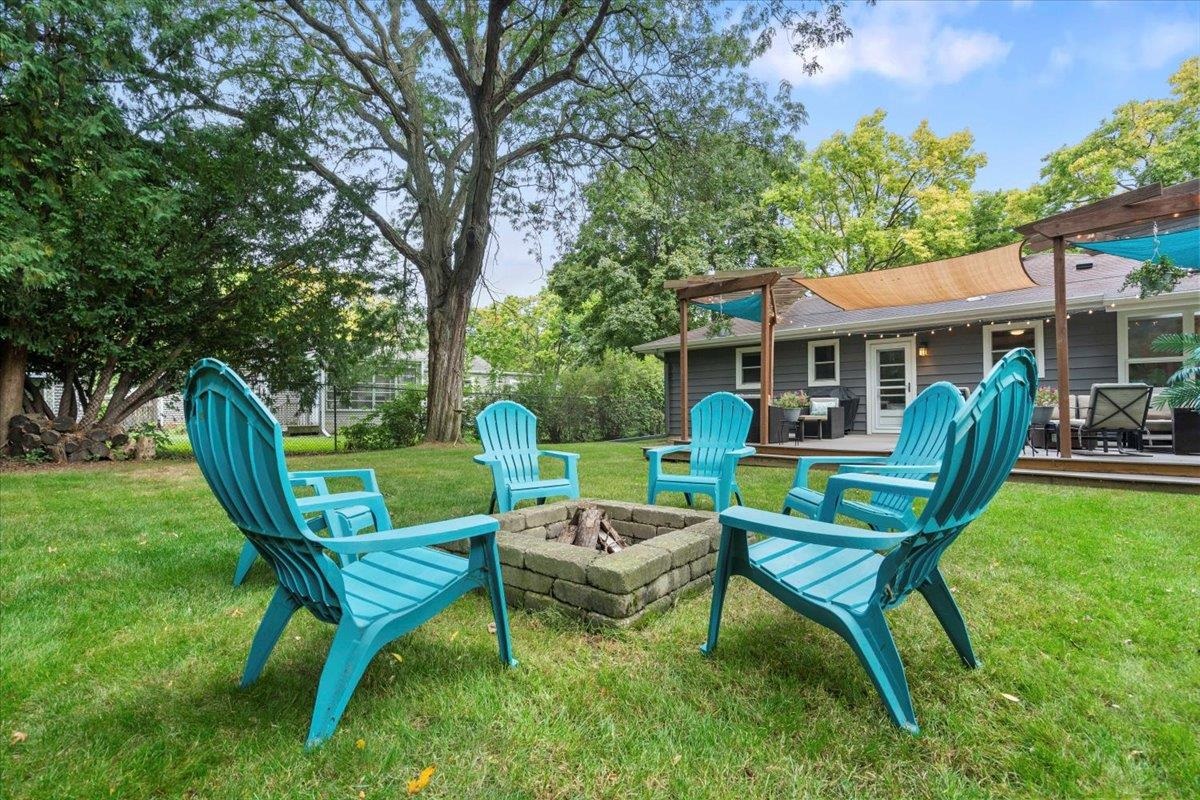 5133 Tomahawk Trail Madison, WI 53705 - Photo 41 of 54