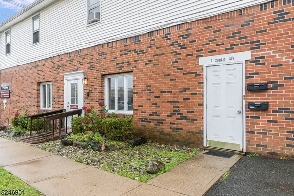 $2,450 | 104 Ridgedale Avenue, Cedar Knolls, NJ 07927