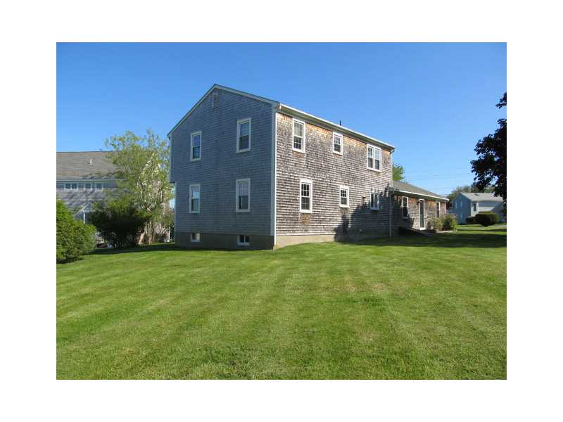 110 Robin Road Portsmouth, RI 02871 - Photo 4 of 25 Exterior Back.