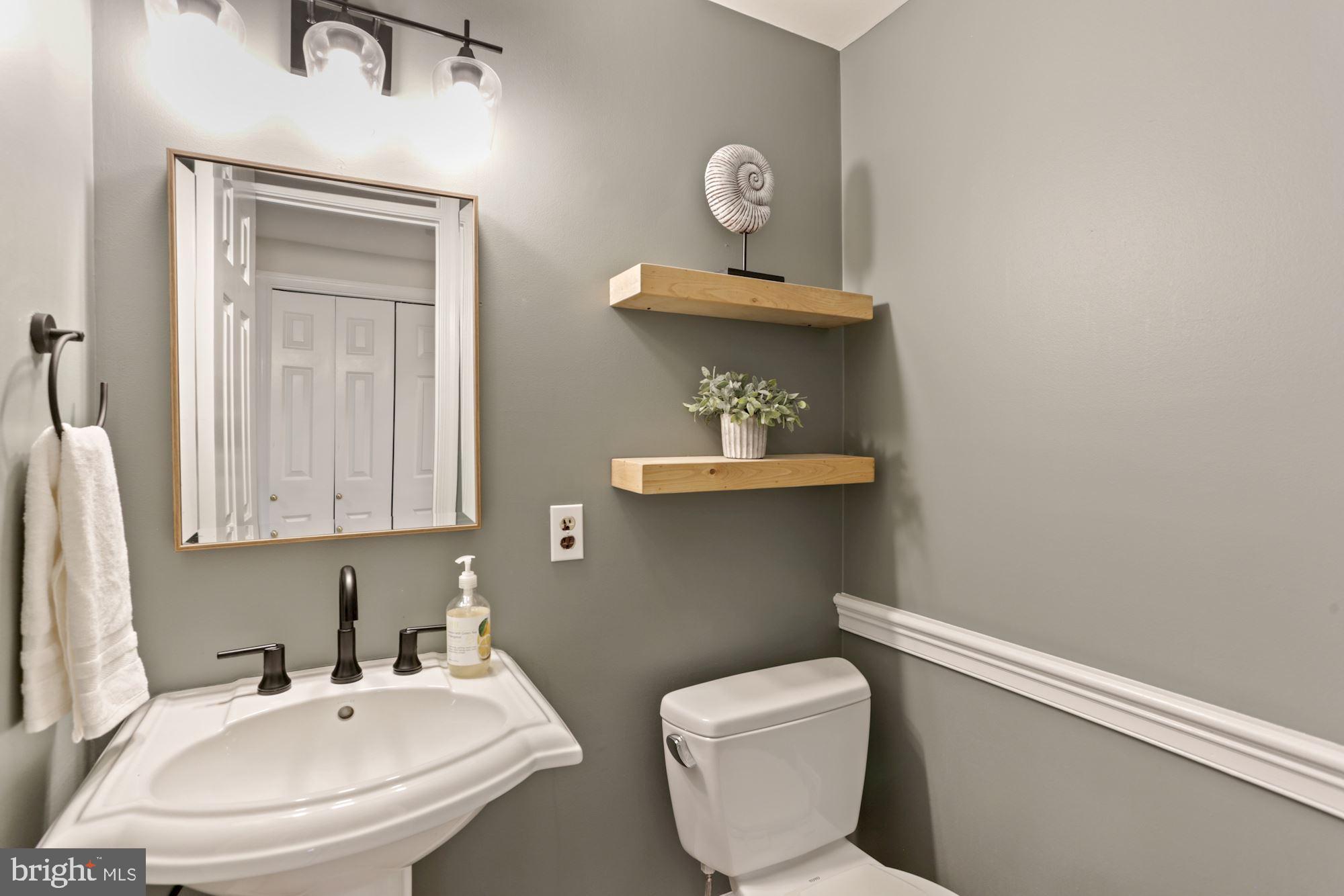 1331 19th Road South Arlington, VA 22202 - Photo 21 of 48 Gallery Image 21