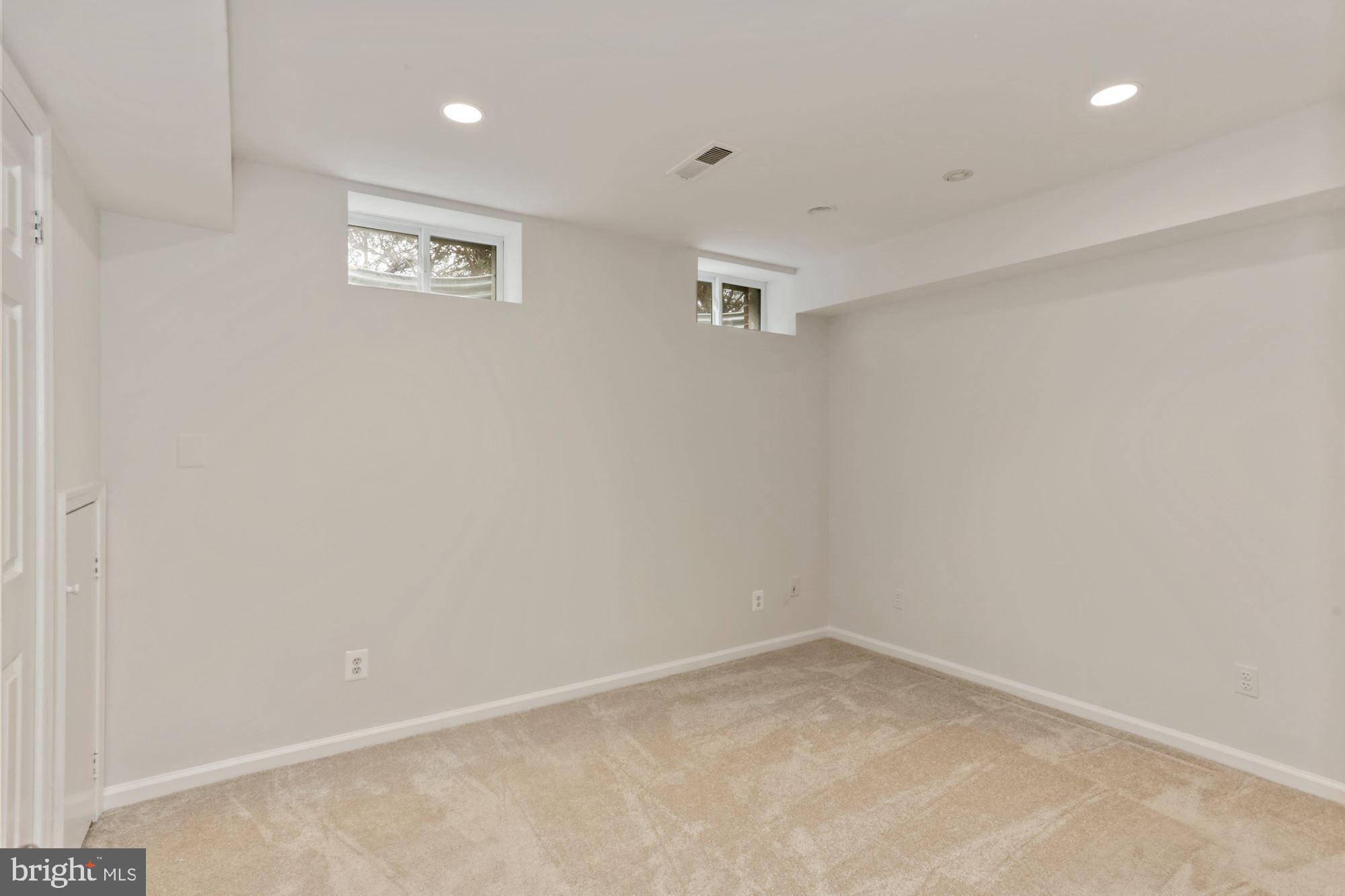 1331 19th Road South Arlington, VA 22202 - Photo 38 of 48 Gallery Image 38