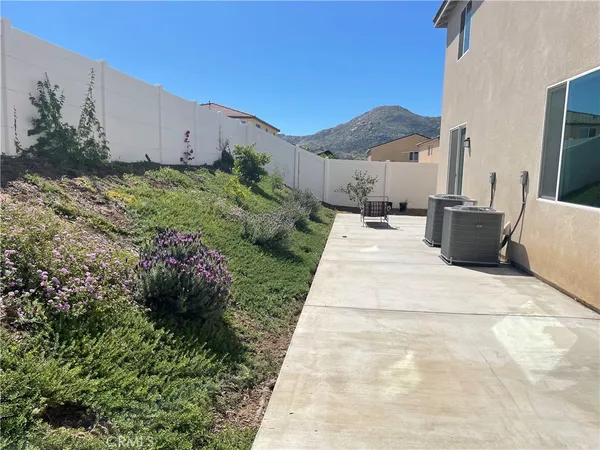 $760,000 | 25794 Drum Himm Drive, Homeland, CA 92548