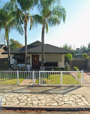 $349,900 | 1264 North Calaveras Street, Fresno, CA 93728