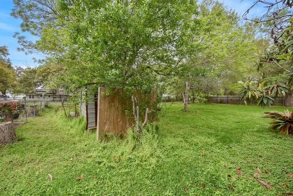 $259,900 | 718 Partridge Lane, Eagle Lake, TX 77434