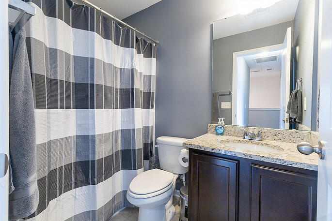 9135 Parlor Drive Ladson, SC 29456 - Photo 22 of 34 Upstairs guest bathroom