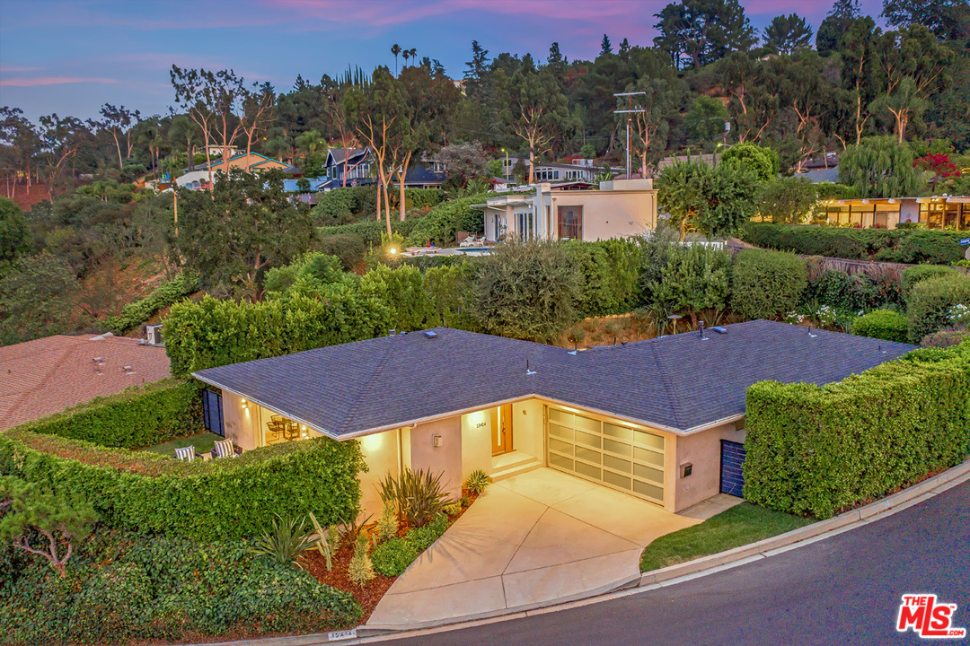 15414 Longbow Drive Sherman Oaks, CA 91403 - Photo 35 of 37