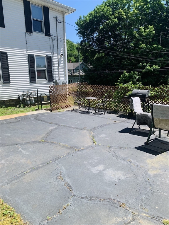 409 Worcester Street Southbridge, MA 01550 - Photo 23 of 27