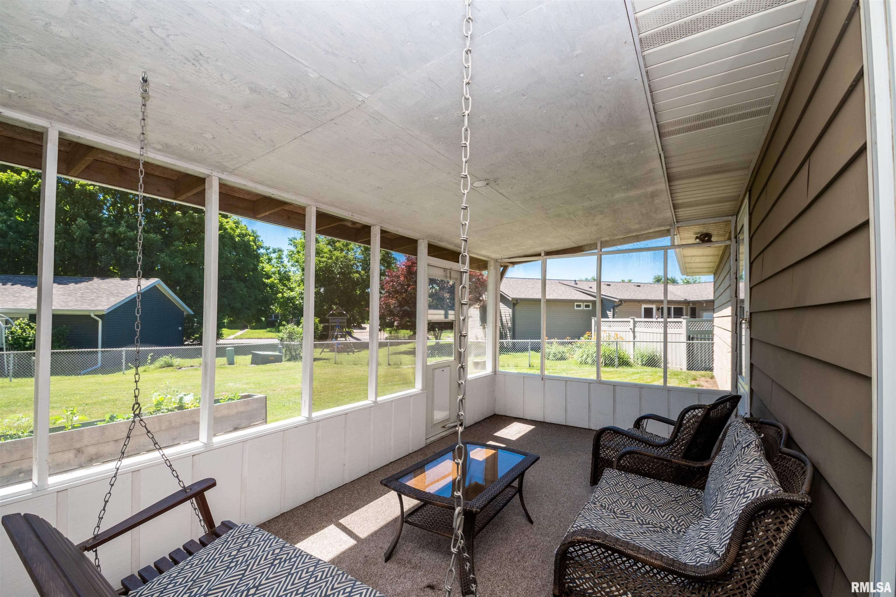 415 Ridgecrest Drive Washington, IL 61571 - Photo 28 of 32