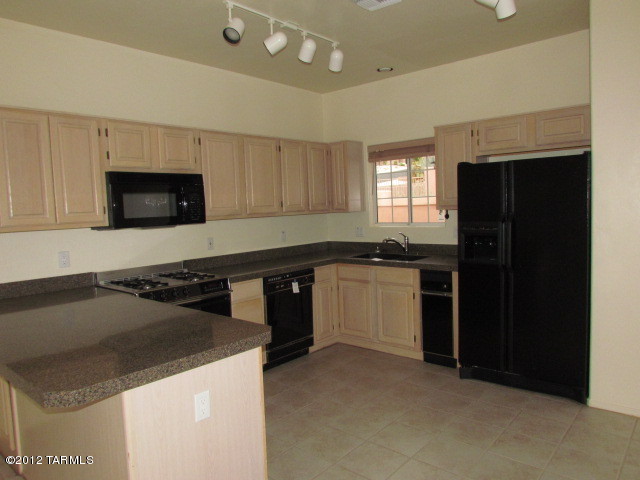 10083 North Bighorn Butte Drive Tucson, AZ 85737 - Photo 21 of 45