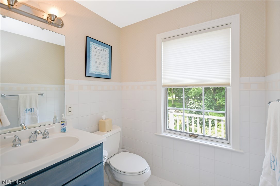 2961 Edgewood Road Cleveland, OH 44124 - Photo 28 of 34 Gallery Image 28