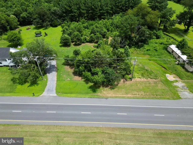 $25,000 | South Dupont, Felton, DE 19943