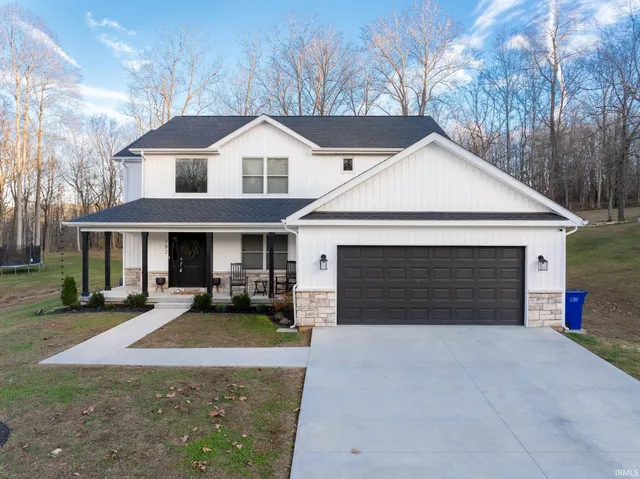 $450,000 | 182 White Point, Bedford, IN 47421