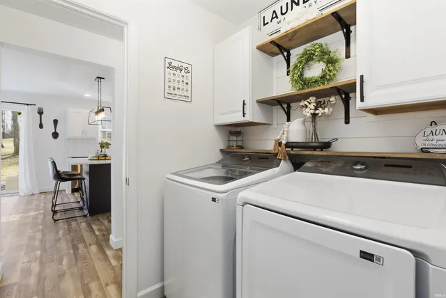 $450,000 | 182 White Point, Bedford, IN 47421