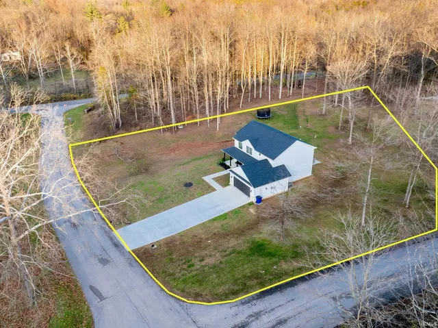 $440,000 | 182 White Point, Bedford, IN 47421