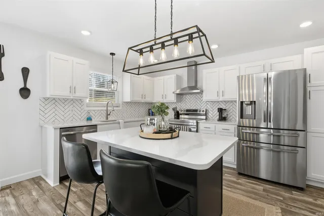 $450,000 | 182 White Point, Bedford, IN 47421