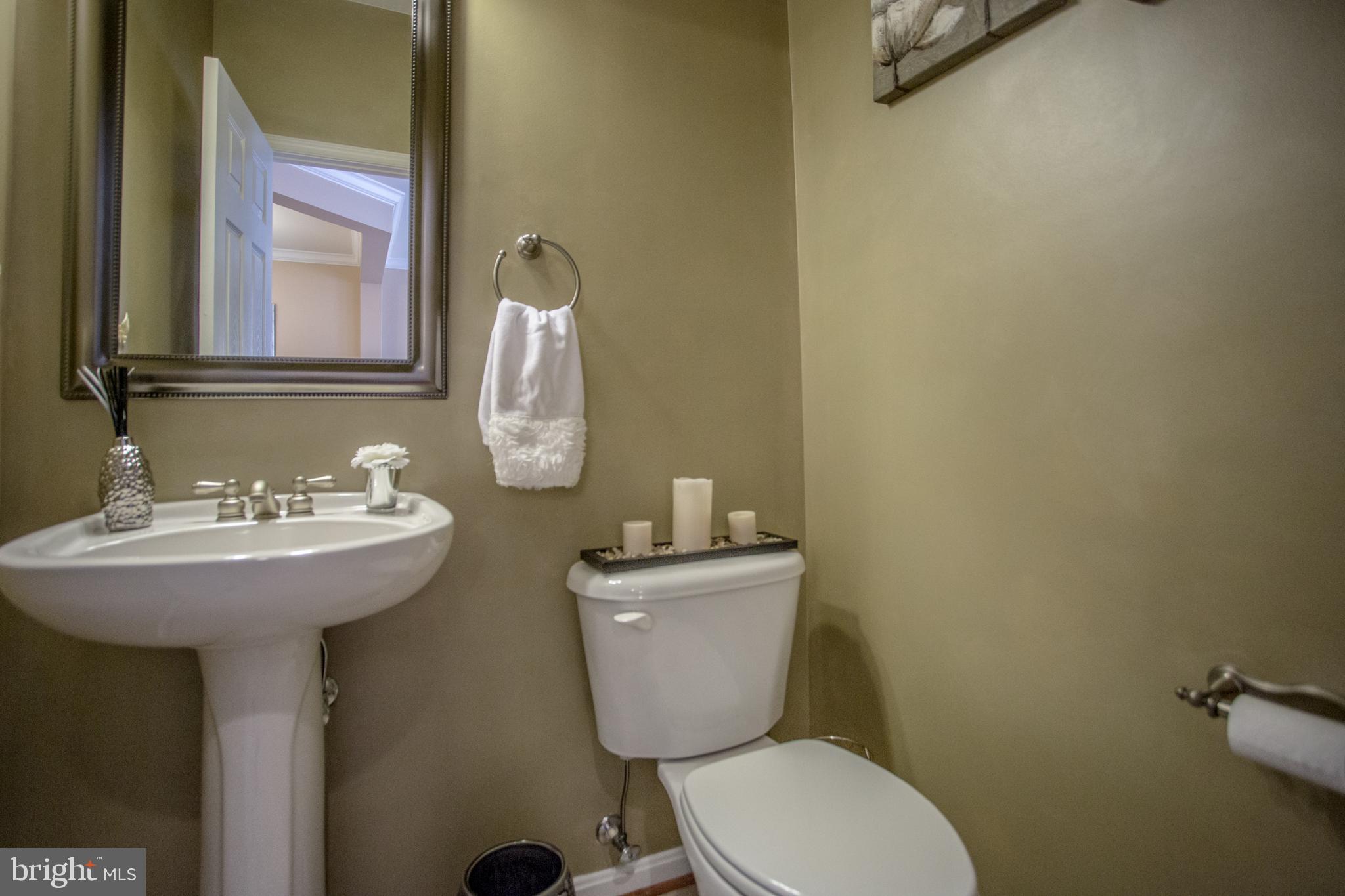 9174 Furey Road Lorton, VA 22079 - Photo 15 of 40 Gallery Image 15