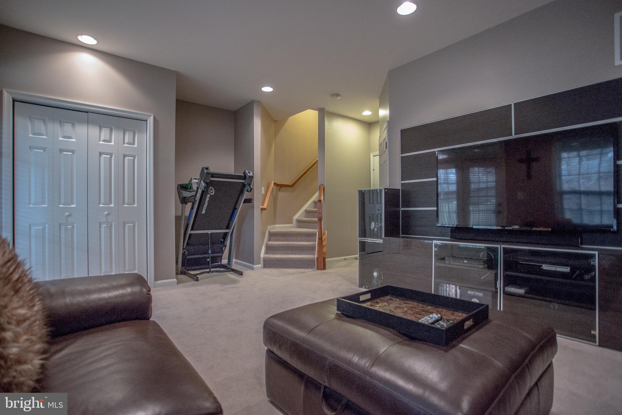 9174 Furey Road Lorton, VA 22079 - Photo 36 of 40 Gallery Image 36
