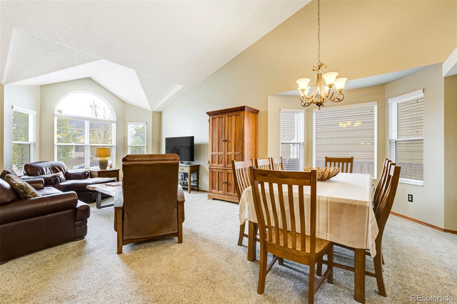 4690 Falls Church Road Colorado Springs, CO 80920 - Photo 8 of 50