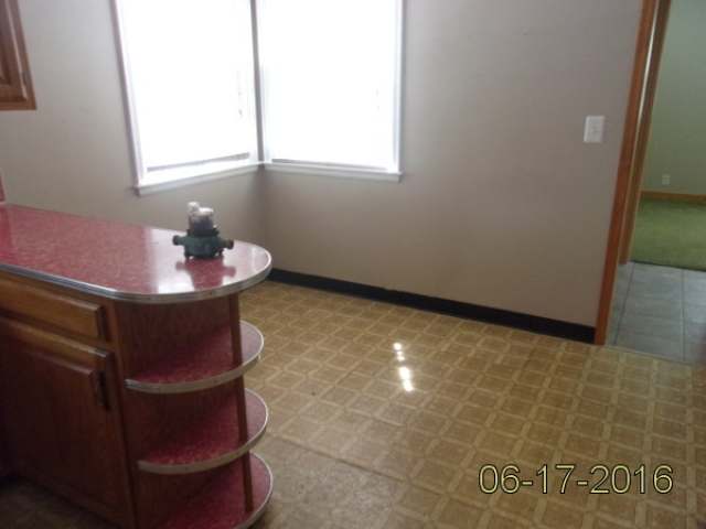 810 Keenan Street Rhinelander, WI 54501 - Photo 5 of 20 Gallery Image 5