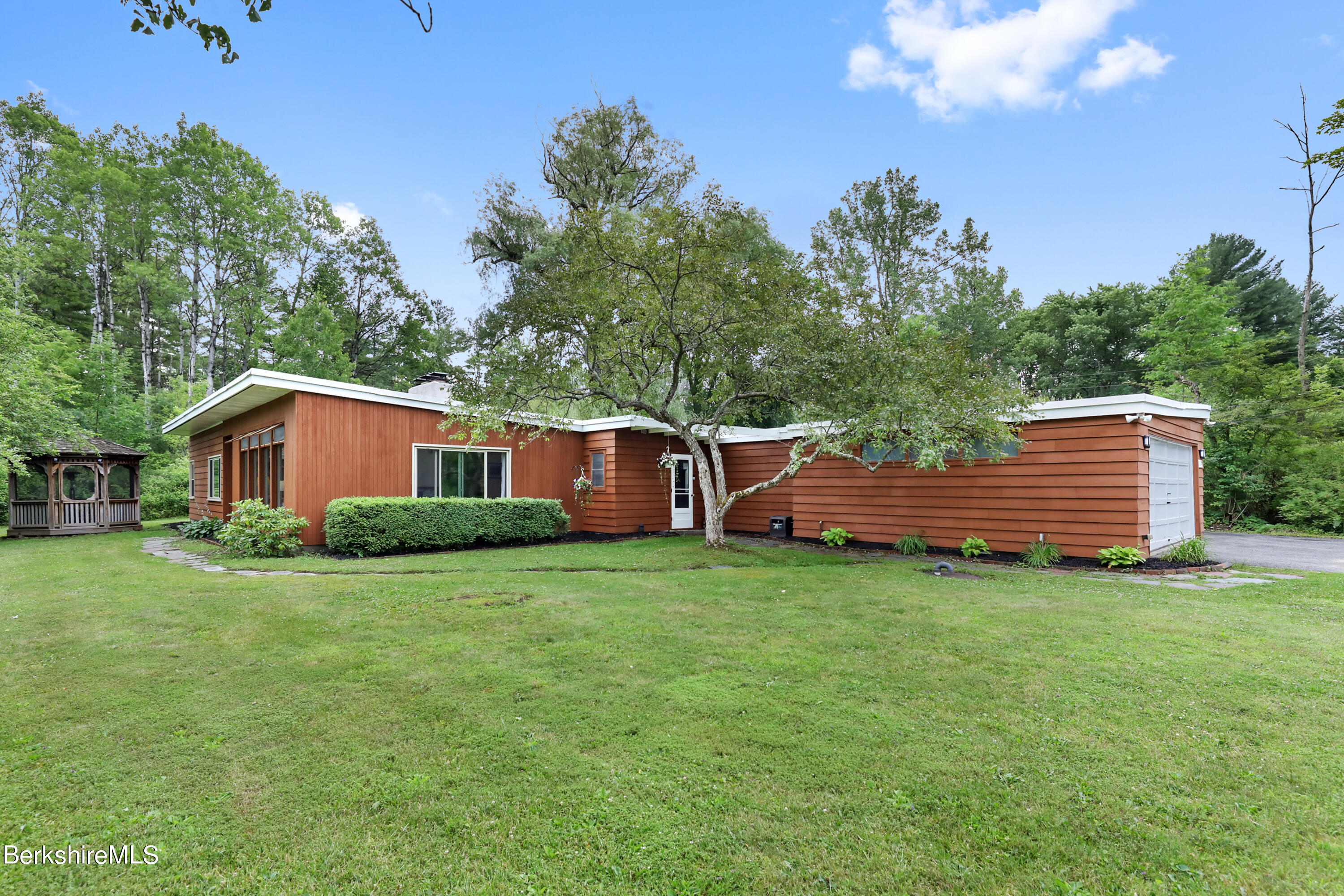 145 East New Lenox Road Pittsfield, MA 01201 - Photo 1 of 48 5 Exterior Front