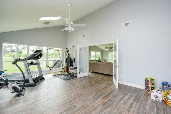 $796,000 | 3818 County Road 36, Angleton, TX 77515