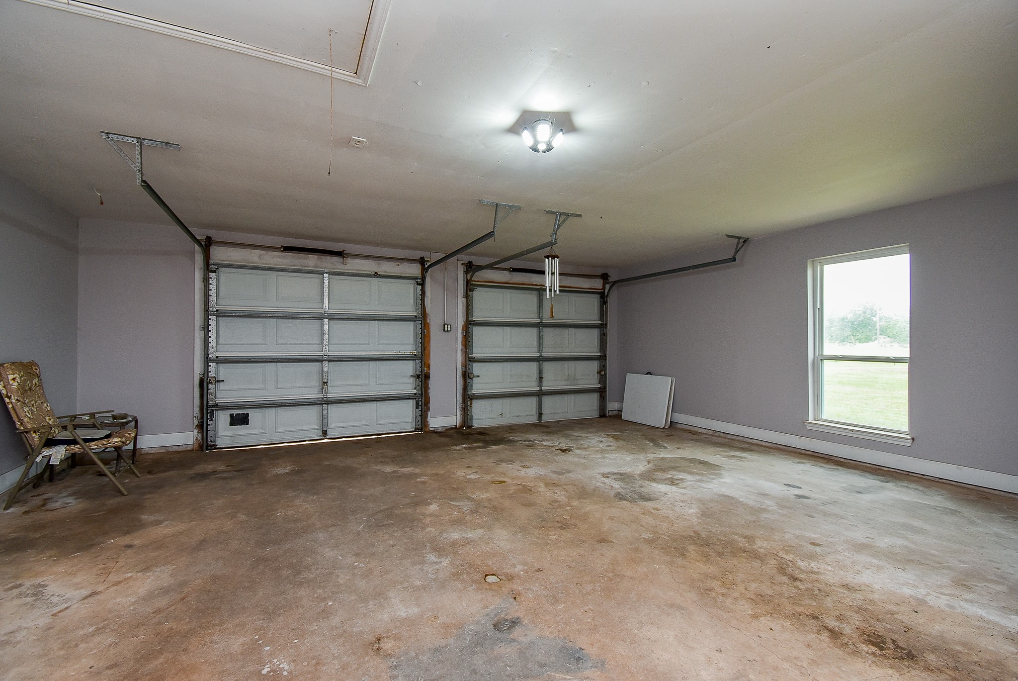 3818 County Road 36 Angleton, TX 77515 - Photo 34 of 49 a view of a garage room