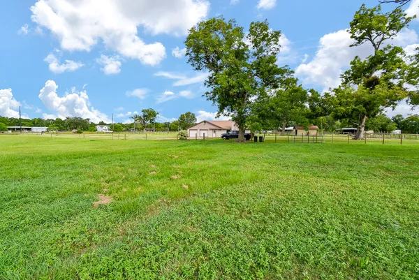 $796,000 | 3818 County Road 36, Angleton, TX 77515