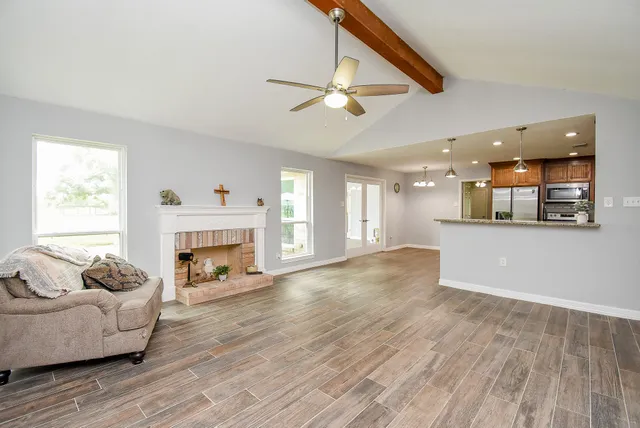 $796,000 | 3818 County Road 36, Angleton, TX 77515