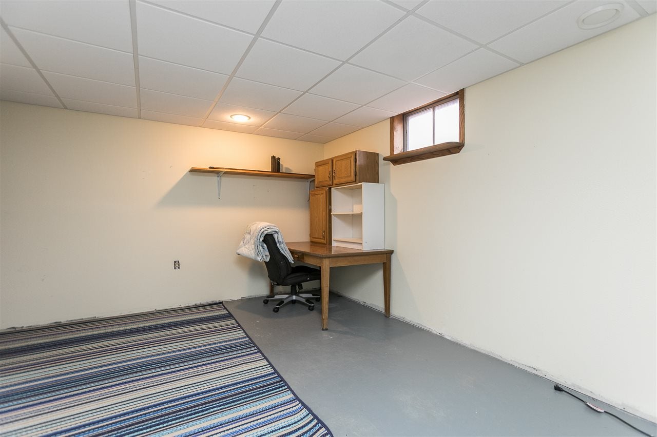 609 Broadway Street, Unit B Springville, IA 52336 - Photo 20 of 27 Gallery Image 20