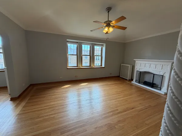$2,500 | 10913 South Longwood Drive, Unit 3, Chicago, IL 60643