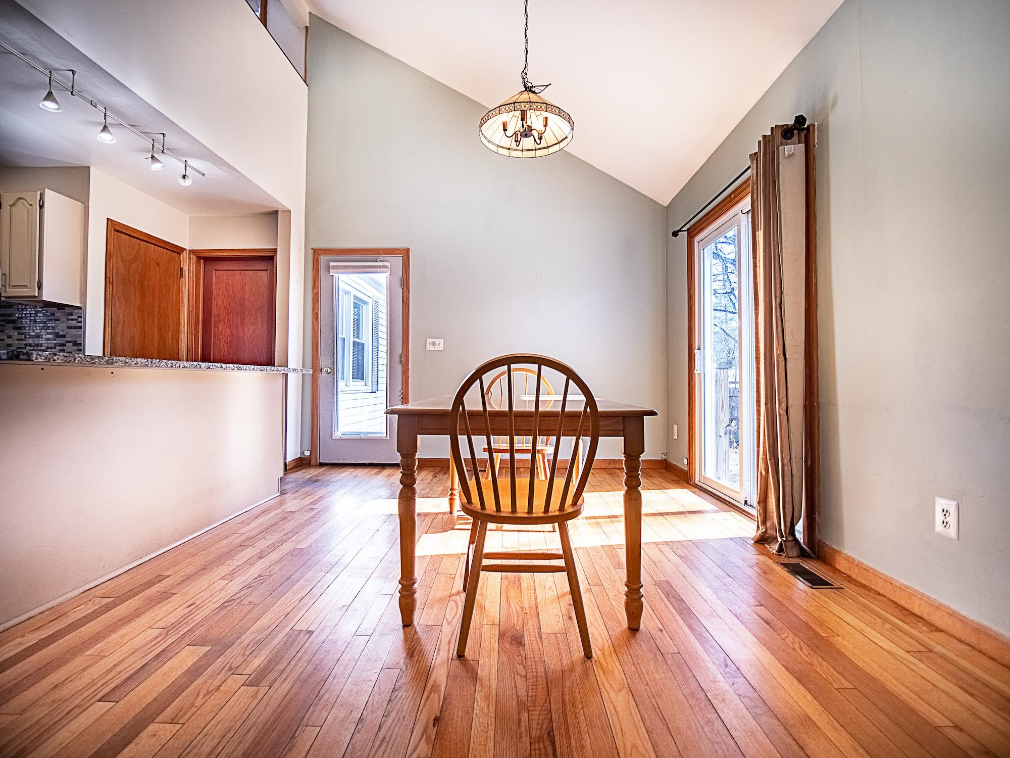 103 Heineberg Road Burlington, VT 05408 - Photo 13 of 31 Gallery Image 13