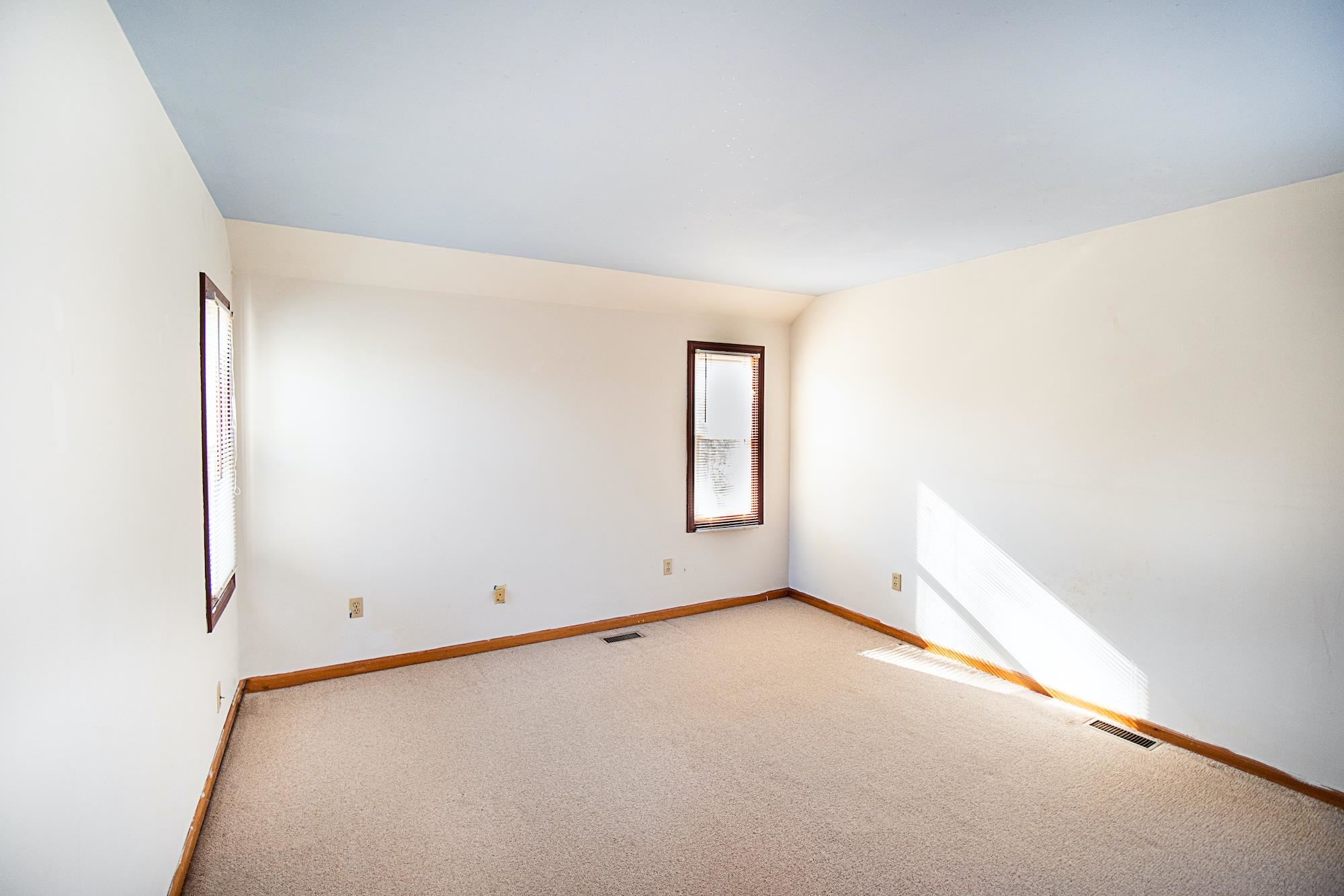 103 Heineberg Road Burlington, VT 05408 - Photo 25 of 31 Gallery Image 25