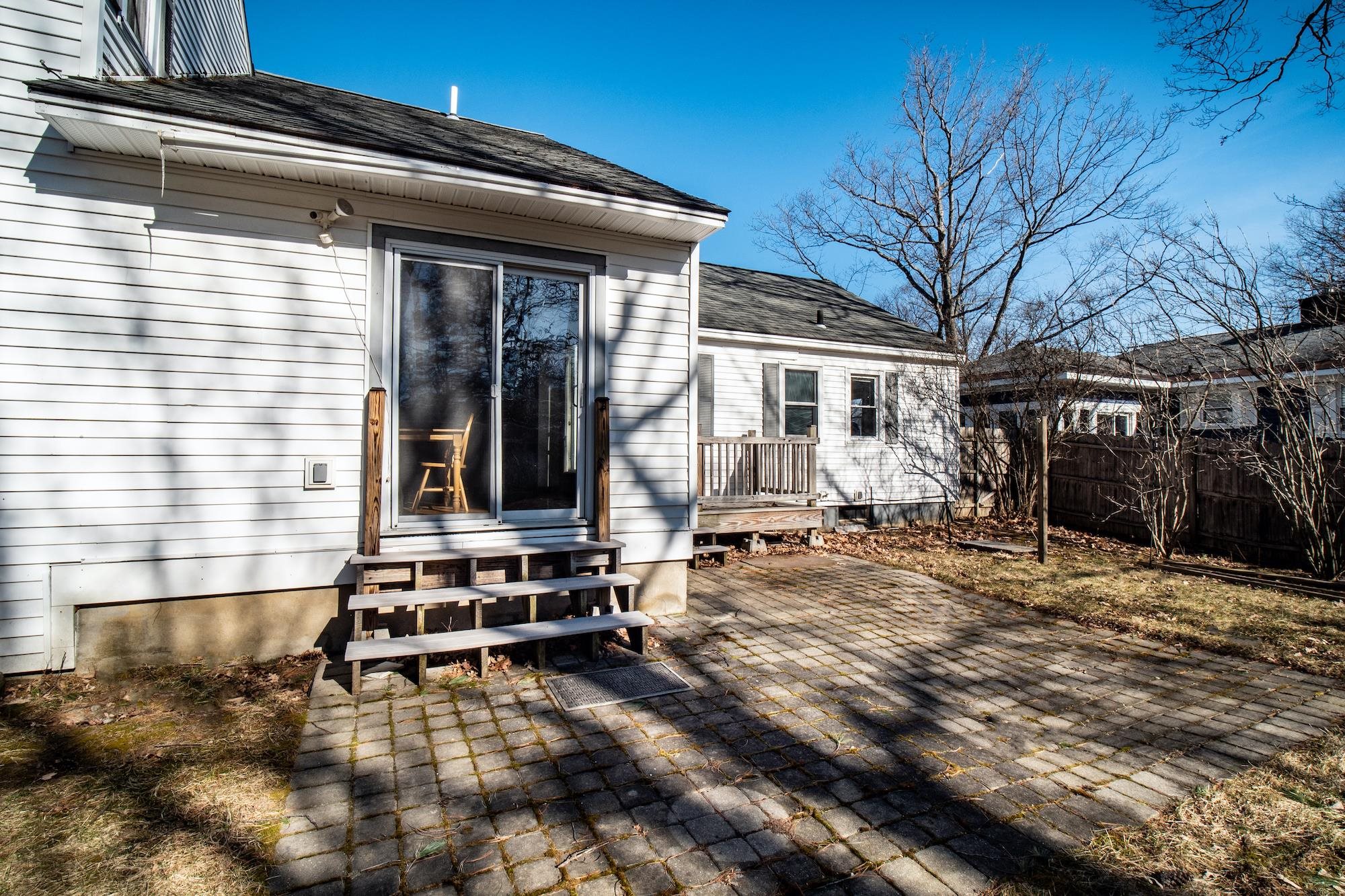 103 Heineberg Road Burlington, VT 05408 - Photo 5 of 31 Gallery Image 5
