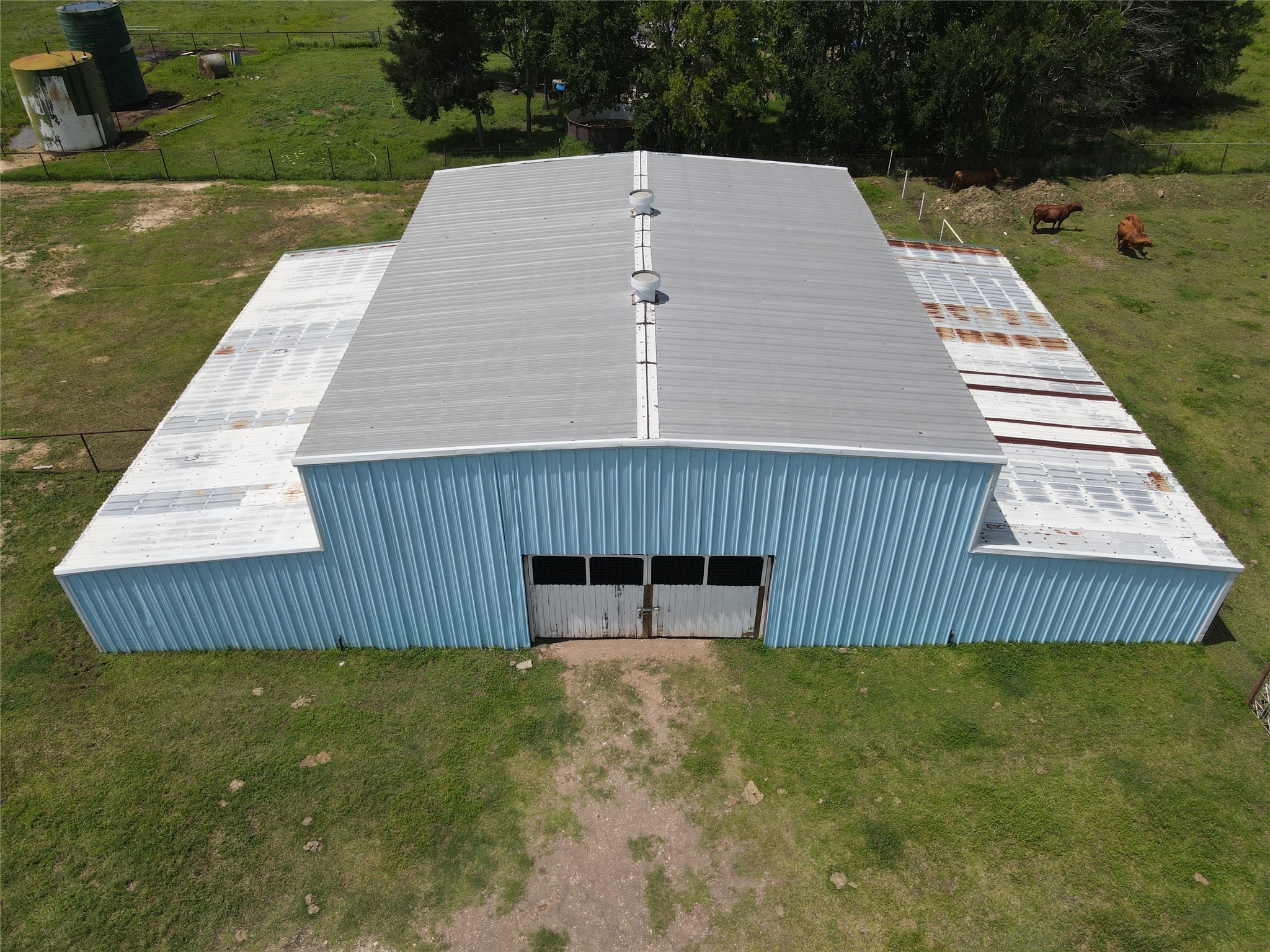37110 Donigan Road Brookshire, TX 77423 - Photo 13 of 43 a view of a patio with a yard