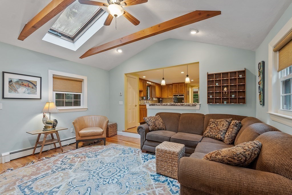 23 Oneida Road Acton, MA 01720 - Photo 4 of 34 Gallery Image 4