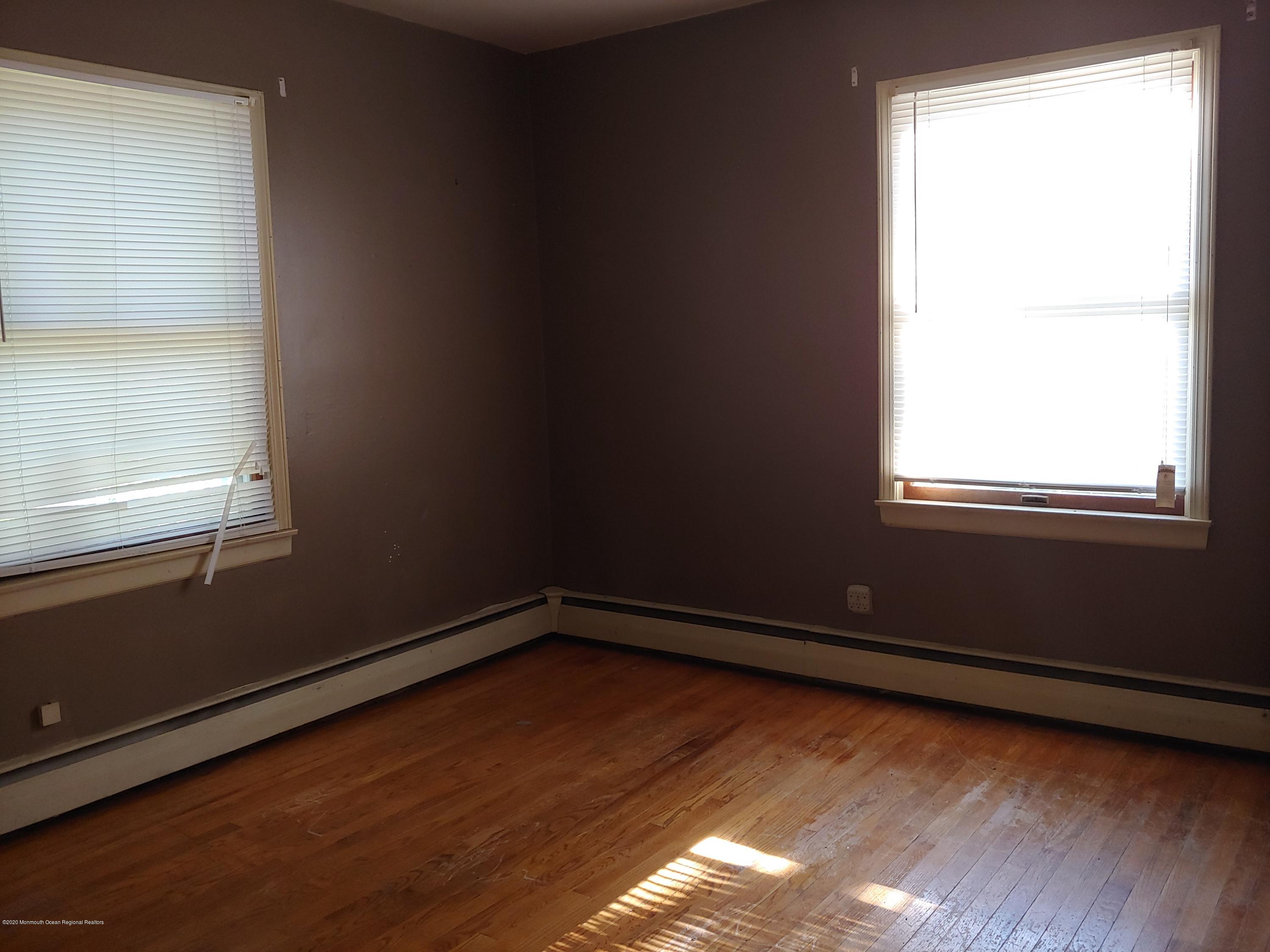1143 Roe Avenue, Unit 1145 Point Pleasant, NJ 08742 - Photo 4 of 20 20200805_084329