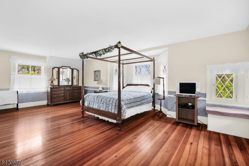 15 Deerhaven Lane Oak Ridge, NJ 07438 - Photo 24 of 39