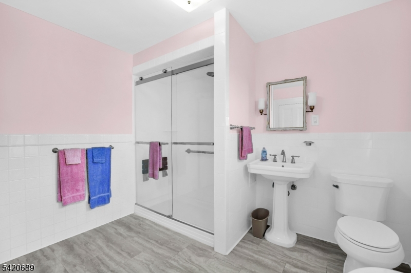 15 Deerhaven Lane Oak Ridge, NJ 07438 - Photo 27 of 39