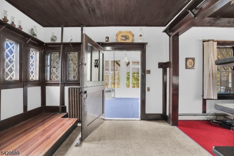 15 Deerhaven Lane Oak Ridge, NJ 07438 - Photo 5 of 39