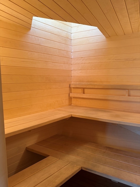 11 Wall Street, Unit R Gloucester, MA 01930 - Photo 25 of 32