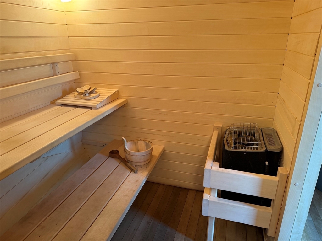 11 Wall Street, Unit R Gloucester, MA 01930 - Photo 26 of 32