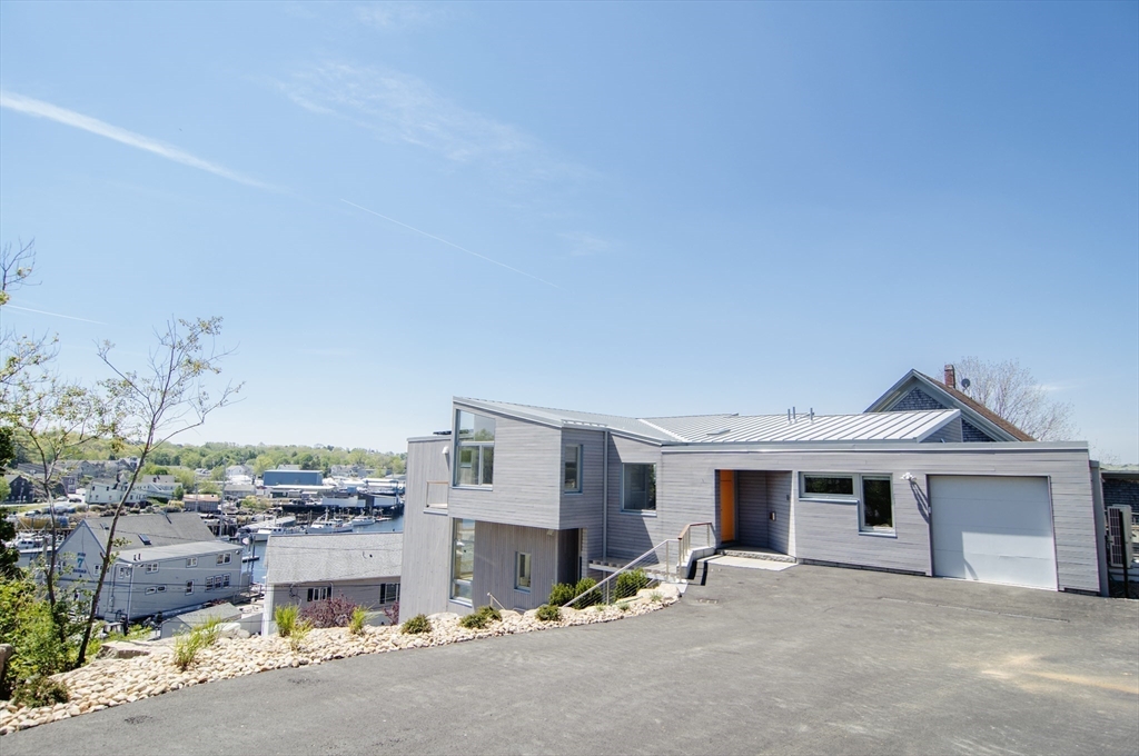 11 Wall Street, Unit R Gloucester, MA 01930 - Photo 4 of 32