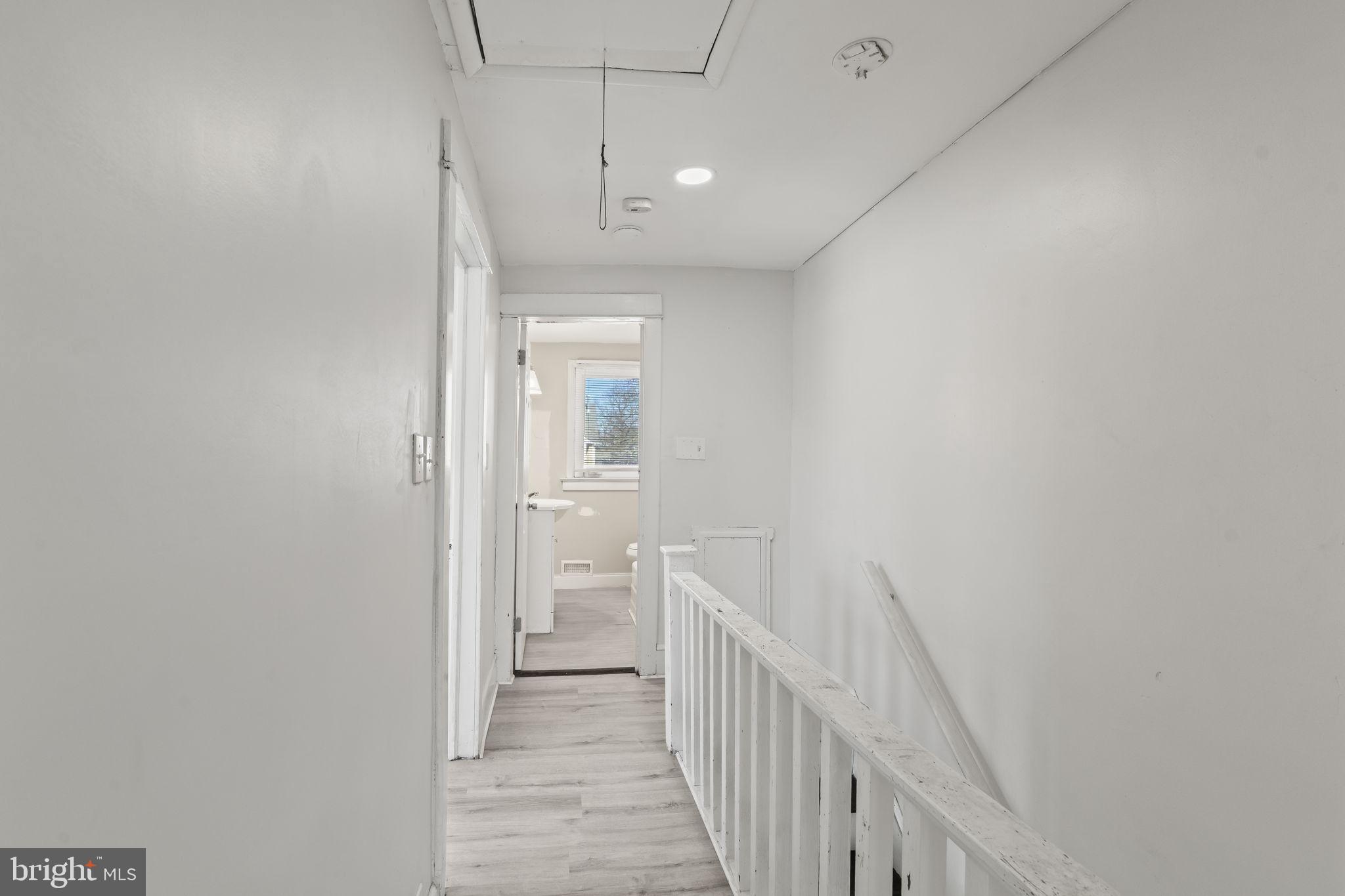 500 Arndt Avenue Riverside, NJ 08075 - Photo 19 of 27 a view of a hallway