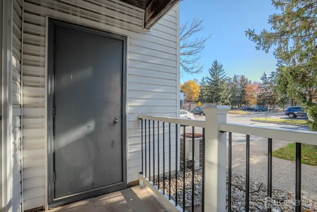 $385,000 | 513 Waterford Drive, Edison, NJ 08817