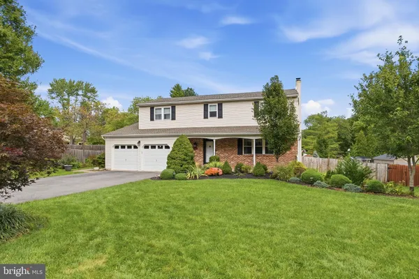 $639,900 | 2120 Rebecca Drive, Hatfield, PA 19440