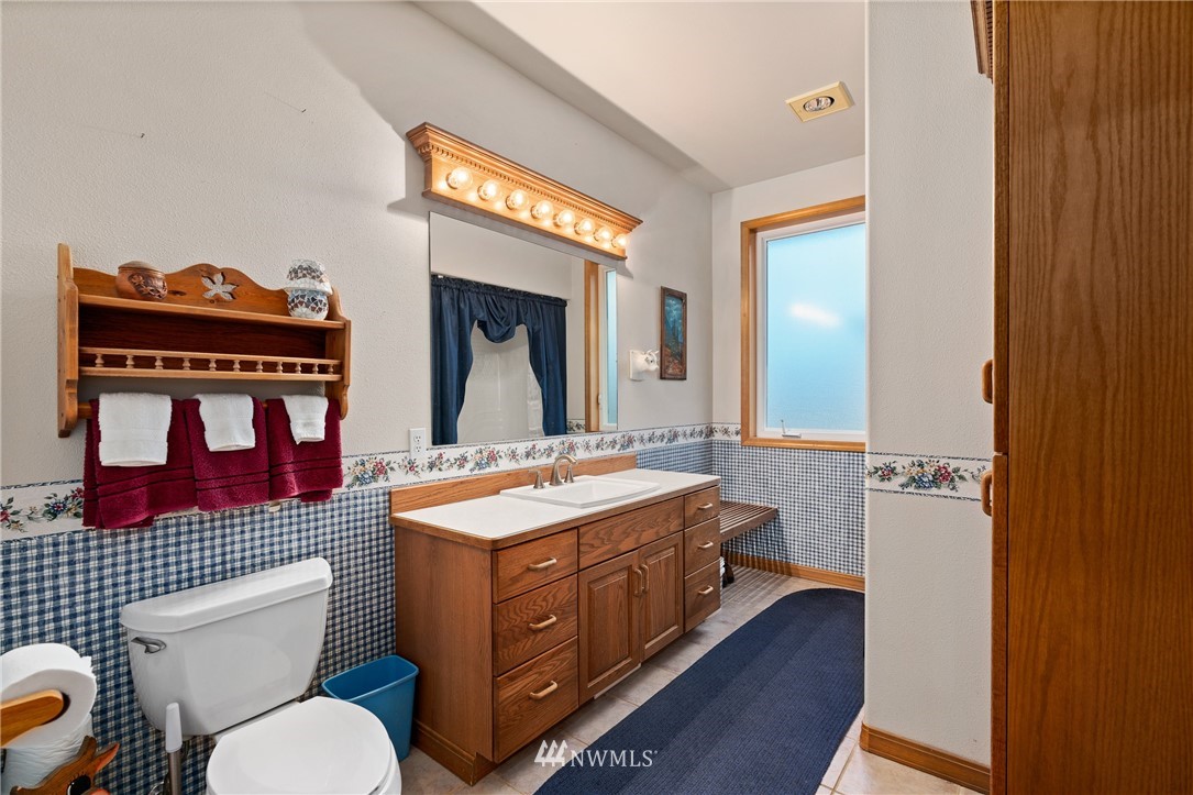 31 Jones Road Raymond, WA 98577 - Photo 24 of 25 Gallery Image 24