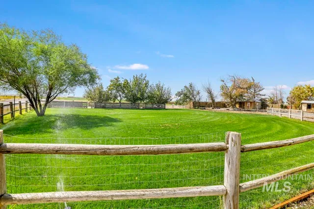 $239,500 | 3505 North 1600 East, Buhl, ID 83316