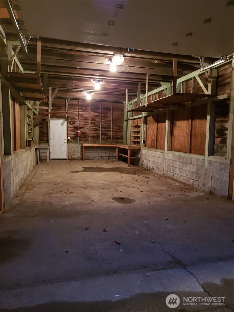 1806 Hay Street, Unit B Shelton, WA 98584 - Photo 3 of 9