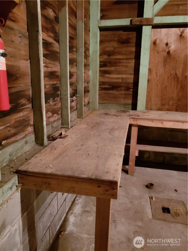 1806 Hay Street, Unit B Shelton, WA 98584 - Photo 9 of 9 a view of entry way with wooden floor