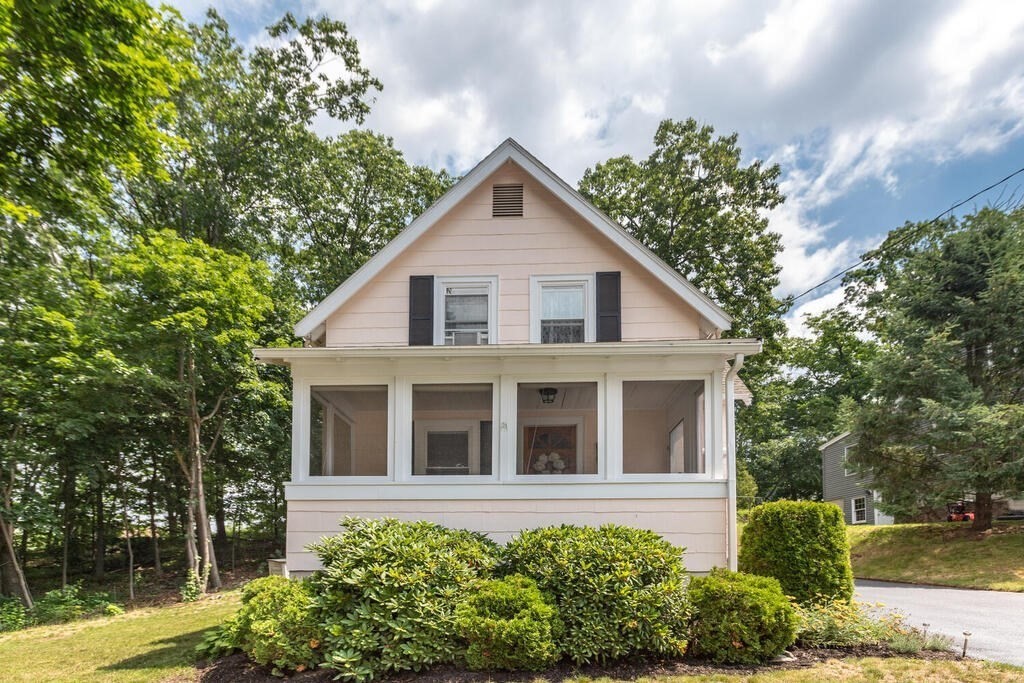 67 Longfellow Road Reading, MA 01867 - Photo 28 of 30 Gallery Image 28